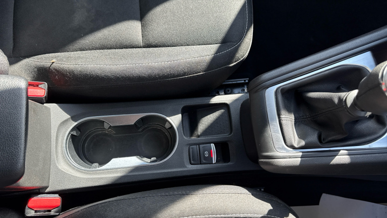 Renault Captur 1.3 TCE 130 Iconic 5dr Petrol Hatchback